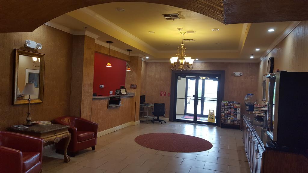 Reddy Hotel Plainview Экстерьер фото